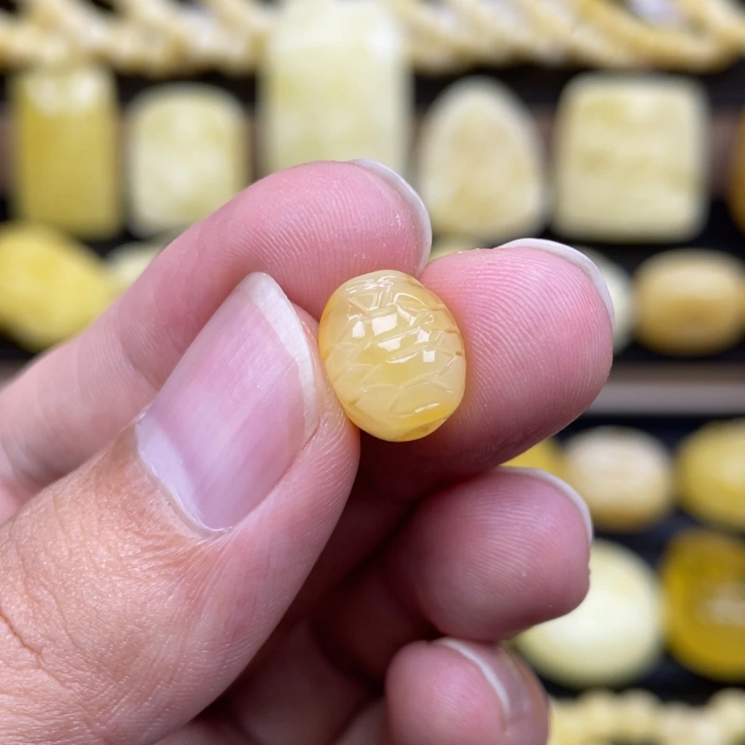 裸石琥珀未镶嵌琥珀蜜蜡