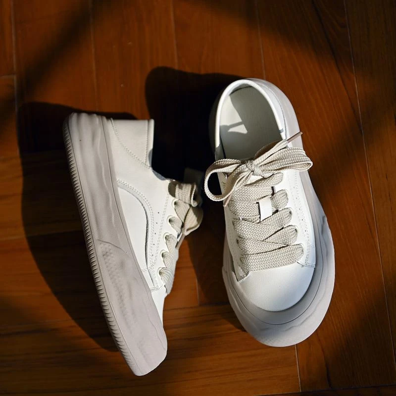 秋季设厚底乐福鞋女平底单鞋女鞋2025新款百搭真皮小白鞋女板鞋子