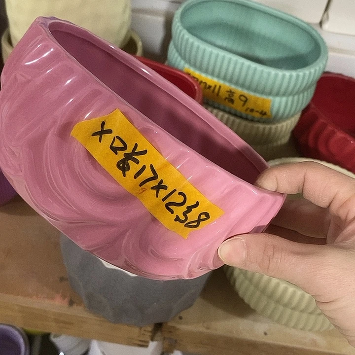 陶盆有孔 瑕疵针孔漏釉介意勿拍口 高