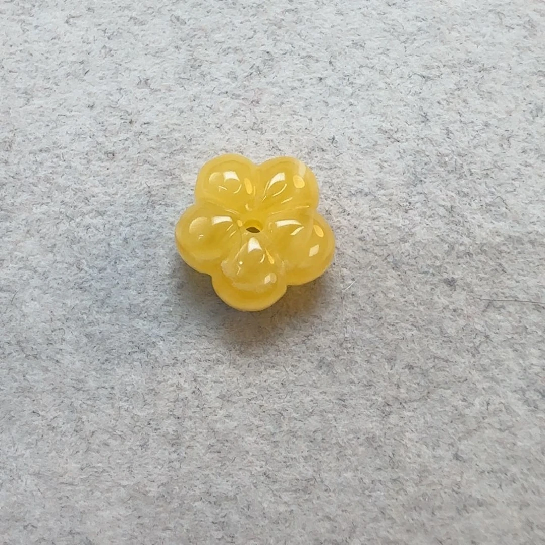 琥珀未镶嵌珠宝奇石定制