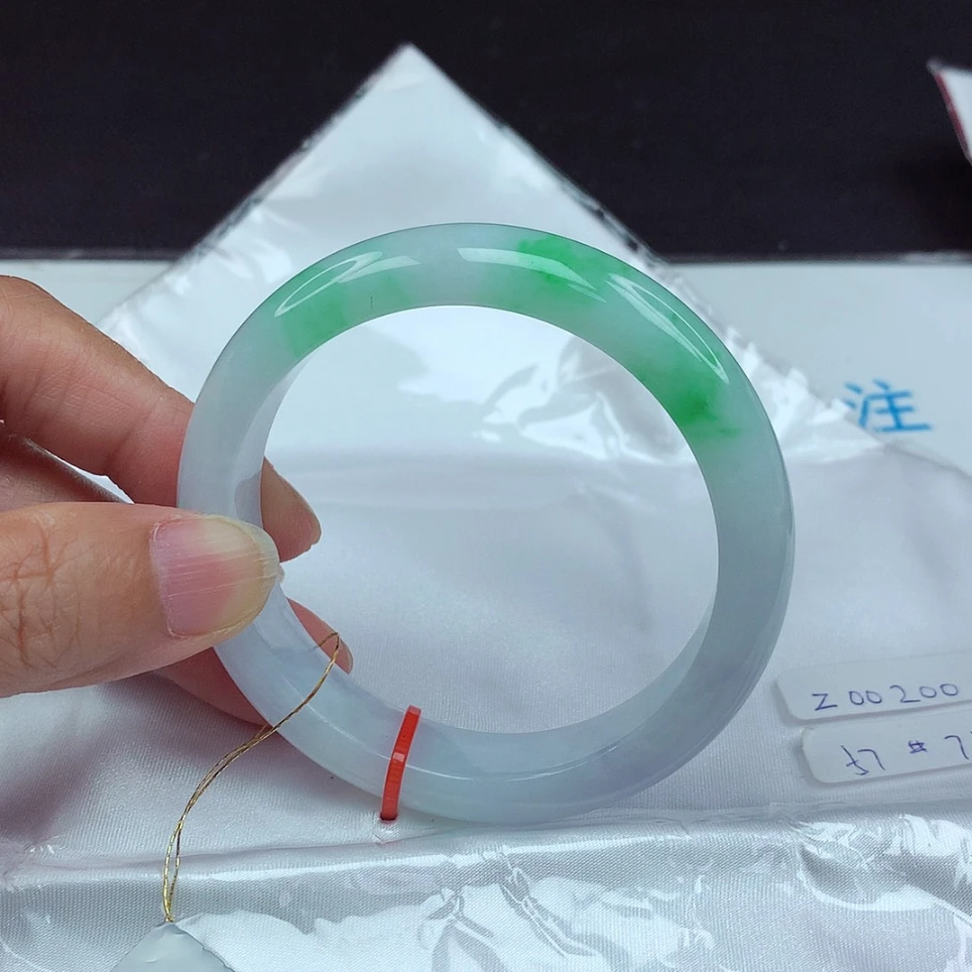 翡翠未镶嵌手镯57圈0200