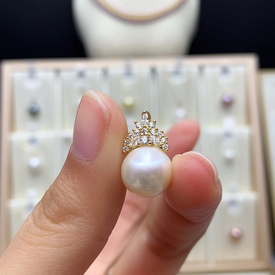 淡水珍珠颈饰合金