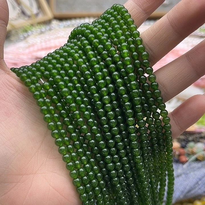 玛瑙/玉髓珠宝半成品未镶嵌一条4mm左右碧玉