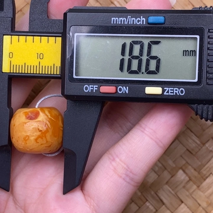 未镶嵌琥珀裸石蜜蜡T