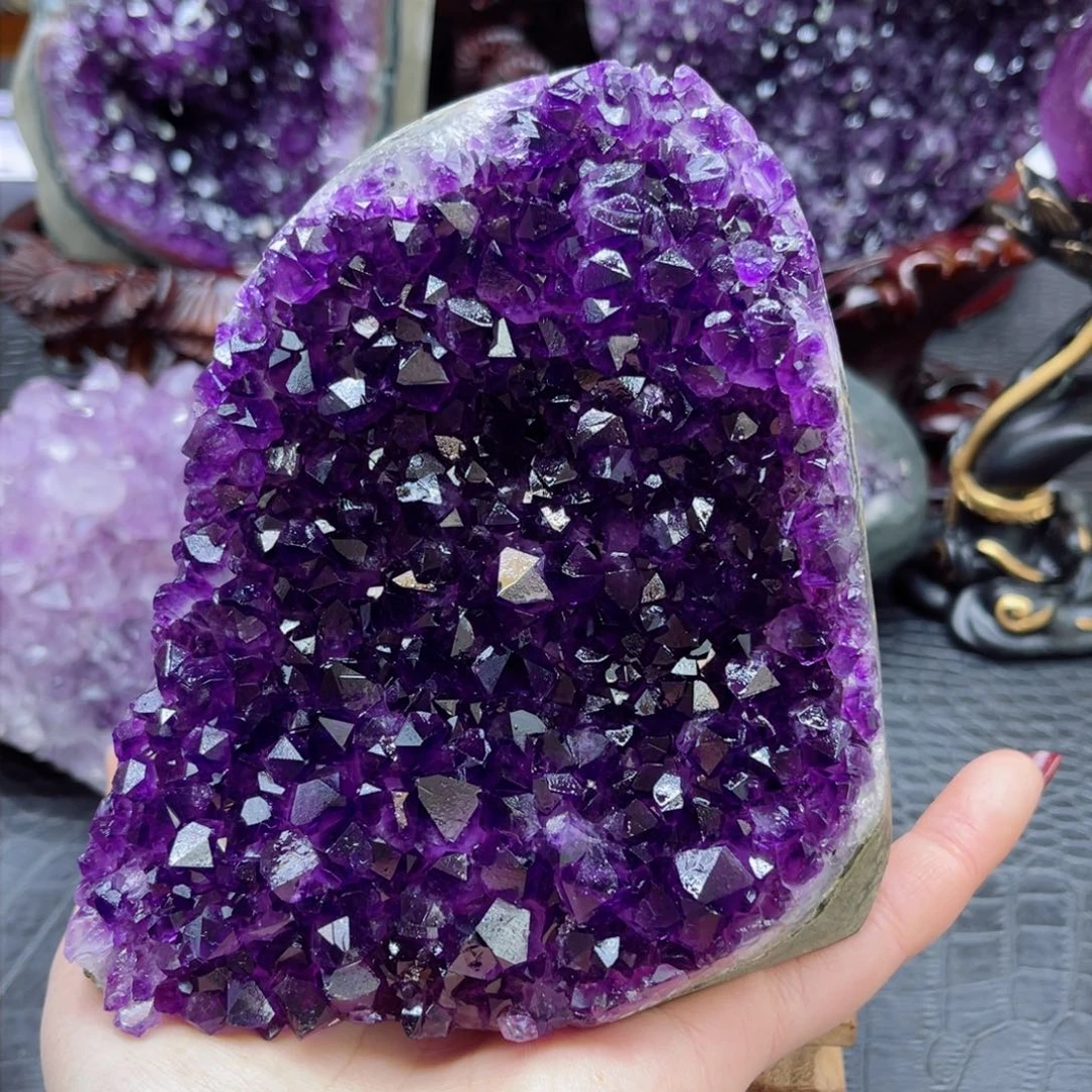 紫晶大型摆件（非配饰）未镶嵌