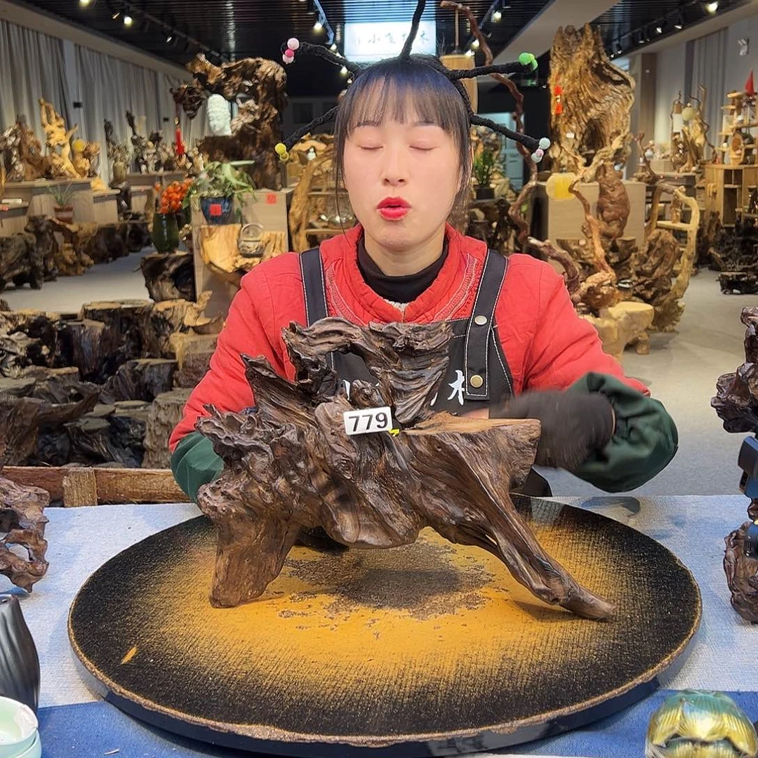 贩***白香榧木779ggxhfhvhhhghh