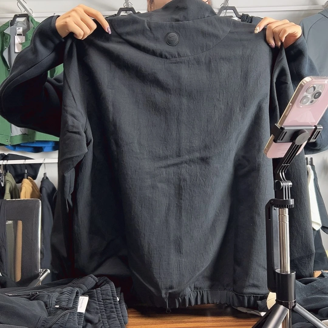、***天高尔夫 XXL 不退换