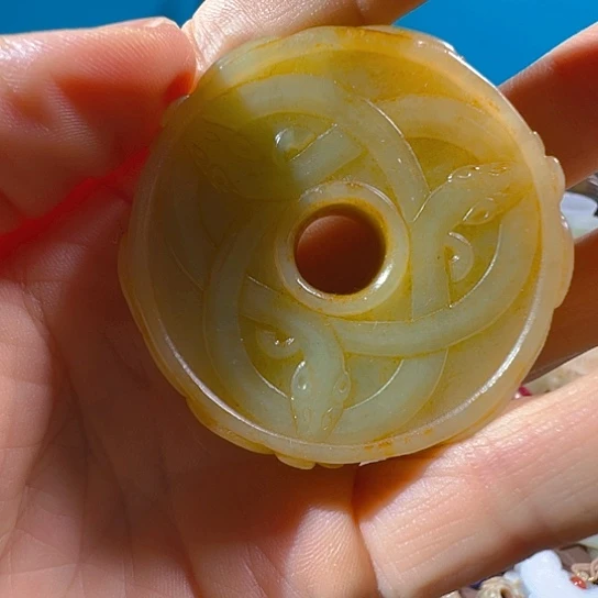 和田玉（糖玉）未镶嵌挂件一*茶
