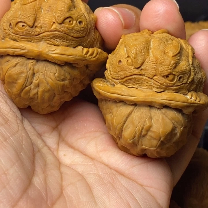 文玩核桃把件金蟾