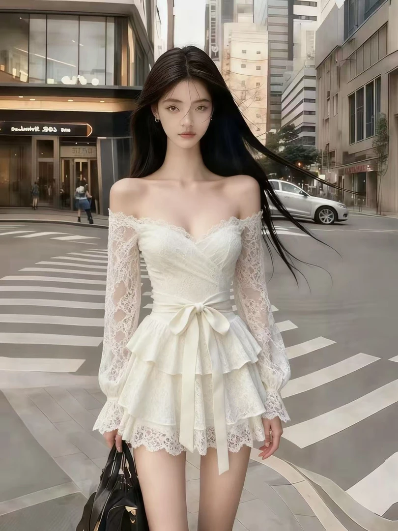 秋季短款蓬蓬裙法式千金风一字肩抹胸修身连衣裙收腰显瘦