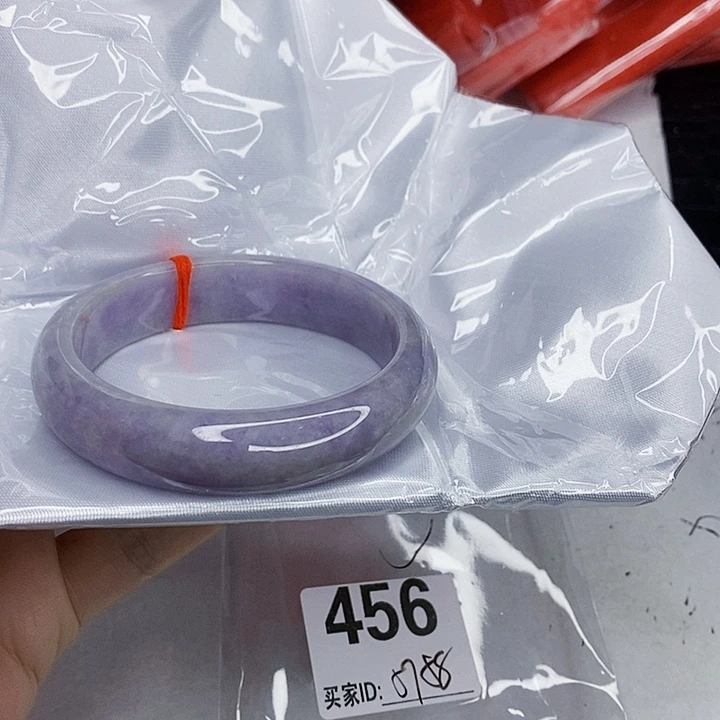 翡翠未镶嵌手镯一图一物实物为准（微瑕处理）