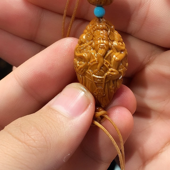 橄榄核手串/手链bhhhhbhhbbbhhn