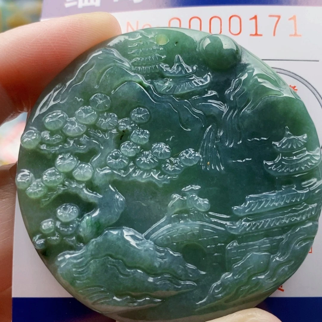 吊坠(不含链)未镶嵌翡翠