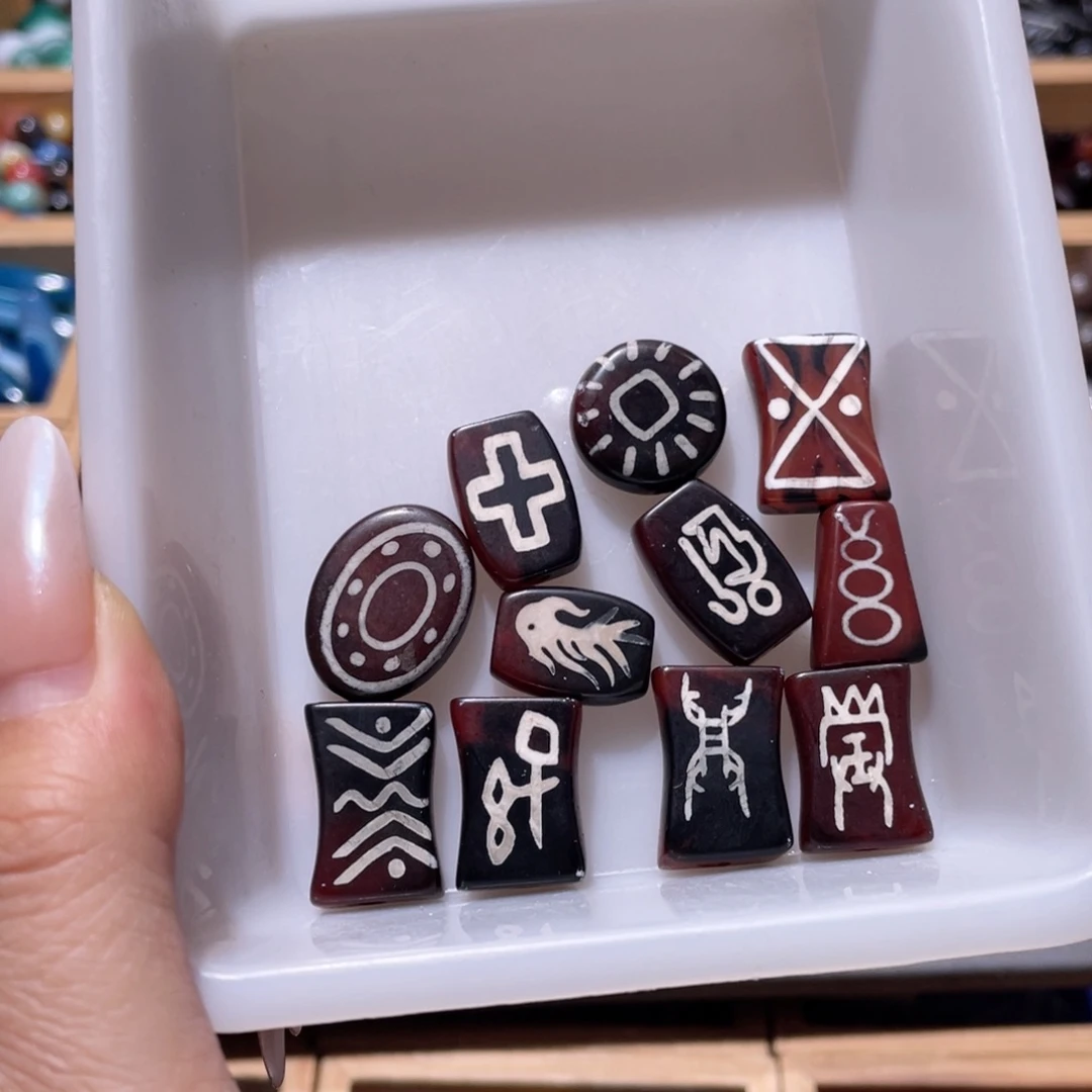 玛瑙/玉髓珠宝半成品未镶嵌