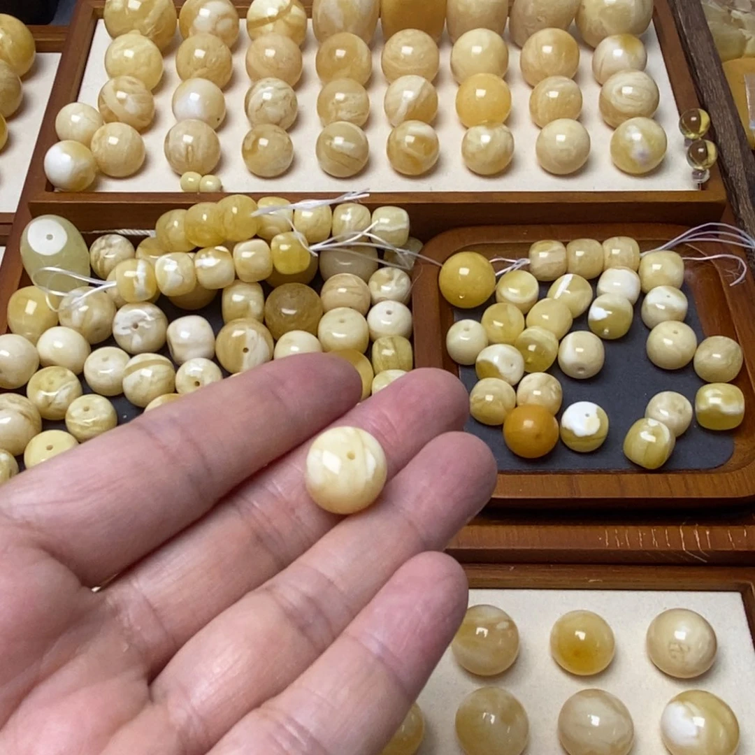 未镶嵌蜜蜡琥珀画霹****.