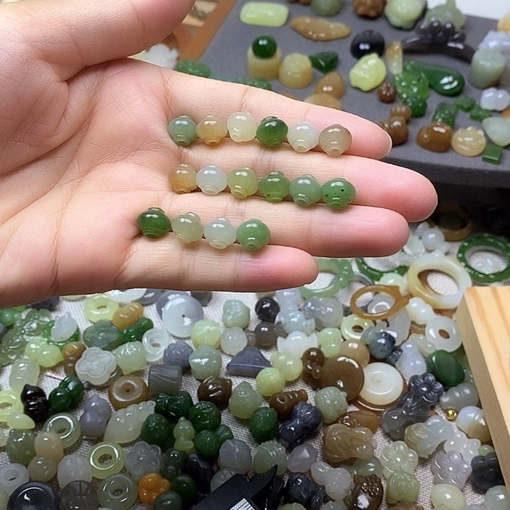 未镶嵌和田玉挂件灯笼珠19.9一个多样性发其一