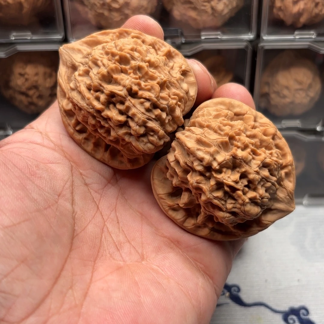 把件文玩核桃麒麟纹官帽
