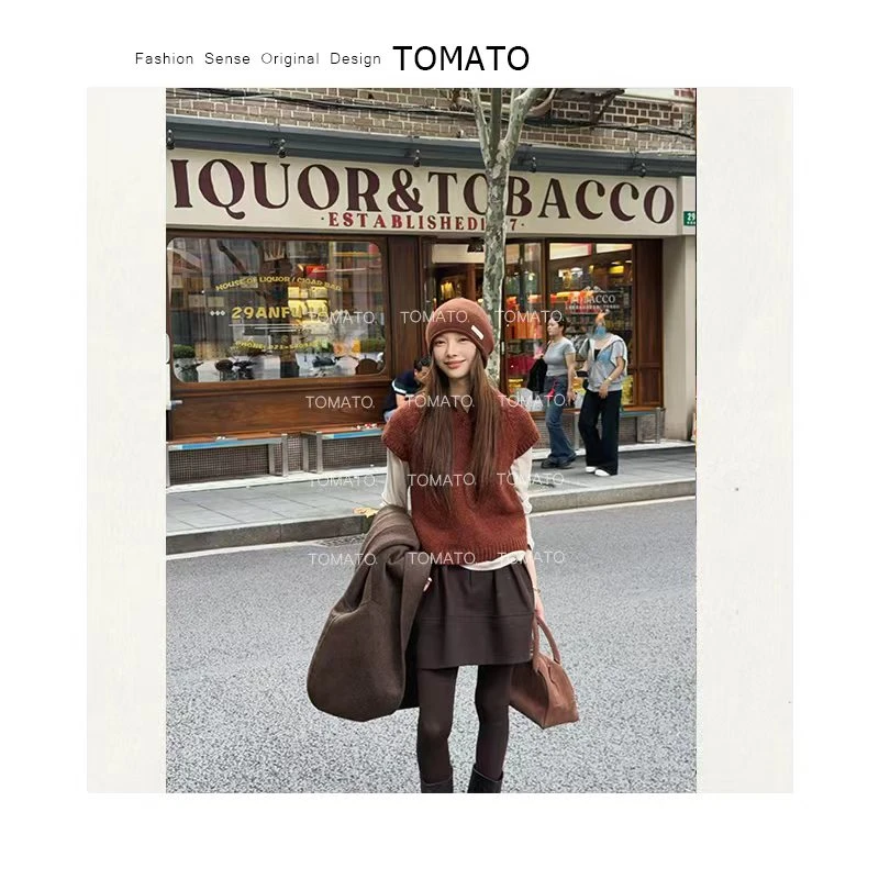 TomaTo-秋冬新款纯色polo领短袖针织衫女宽松休闲短款毛衣C25QJ35