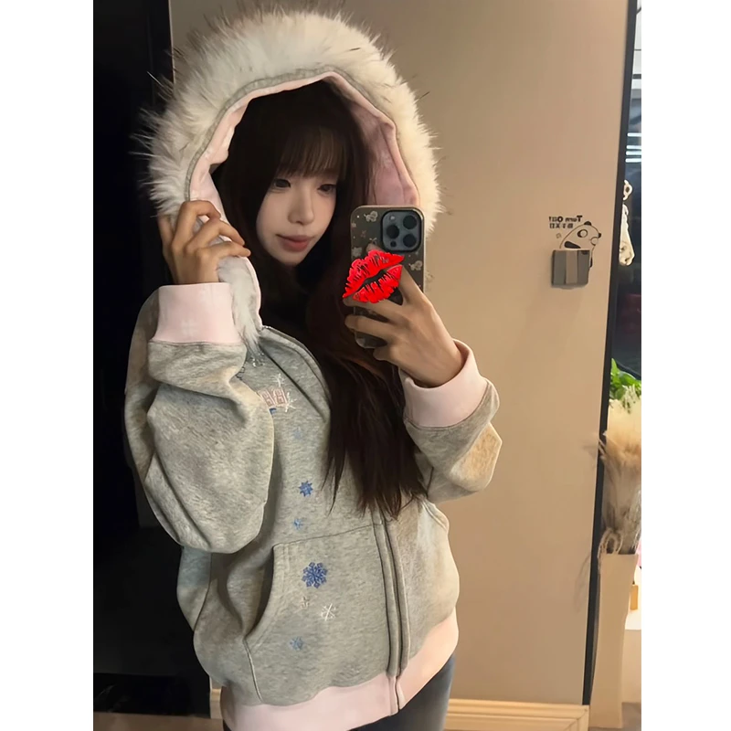 【珂塔芙】雪花刺绣毛领连帽卫衣女秋冬宽松慵懒风加绒加厚开衫外套