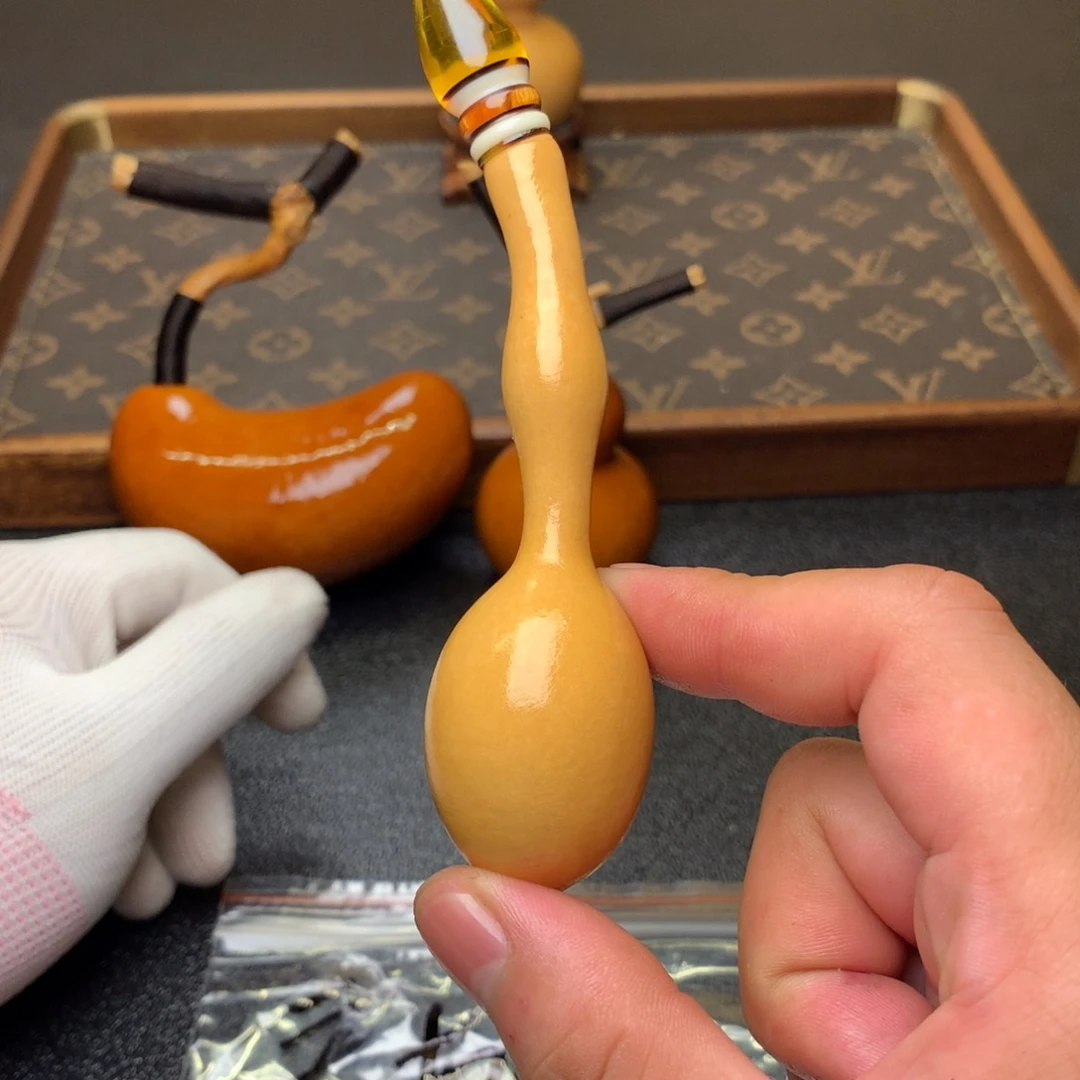 看***大天然的天然植物油烧热