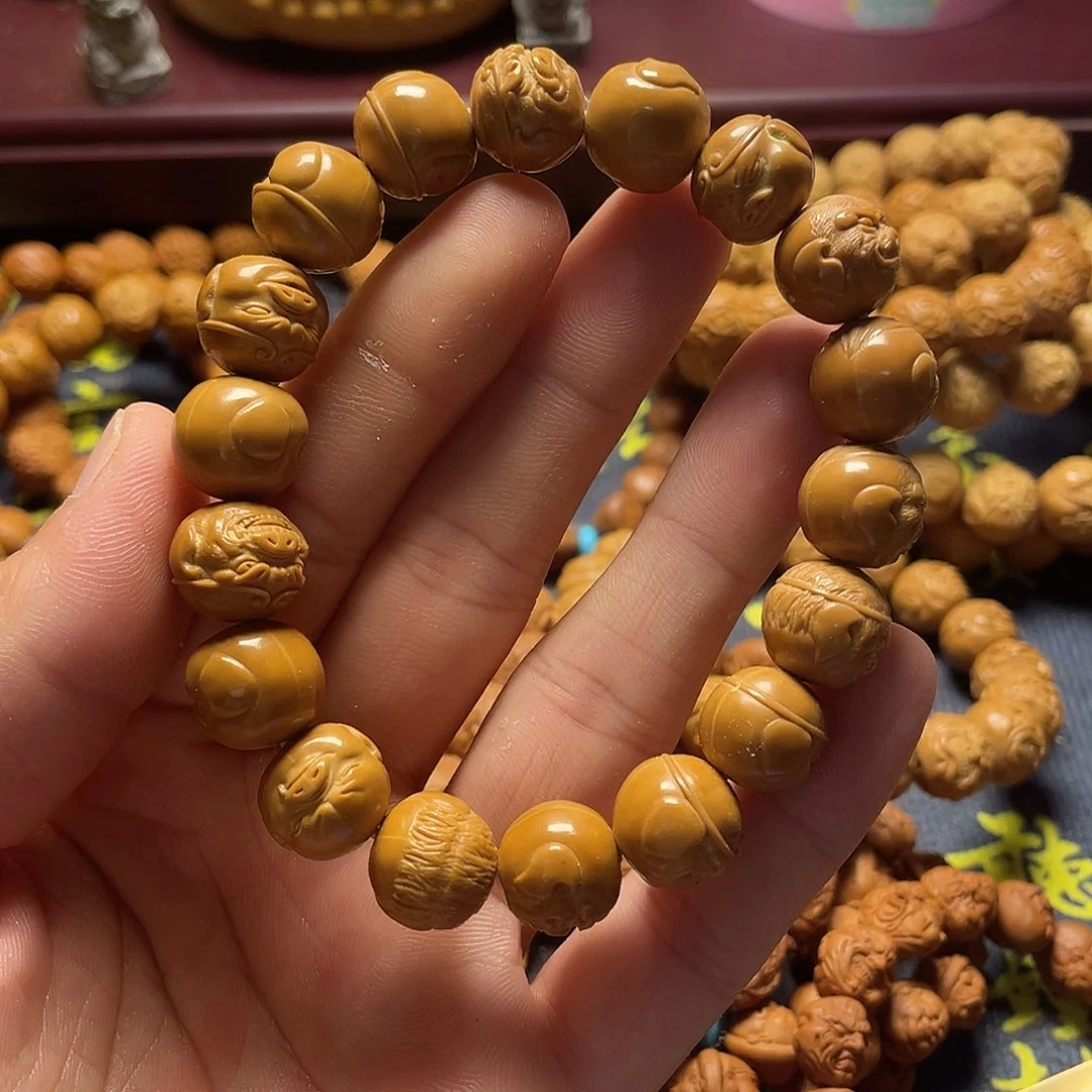 云蝉猴头，瑕疵猪八戒bai tai