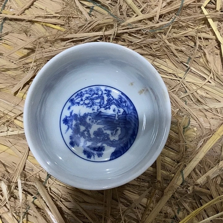 摆件有种不爱自己多看电视