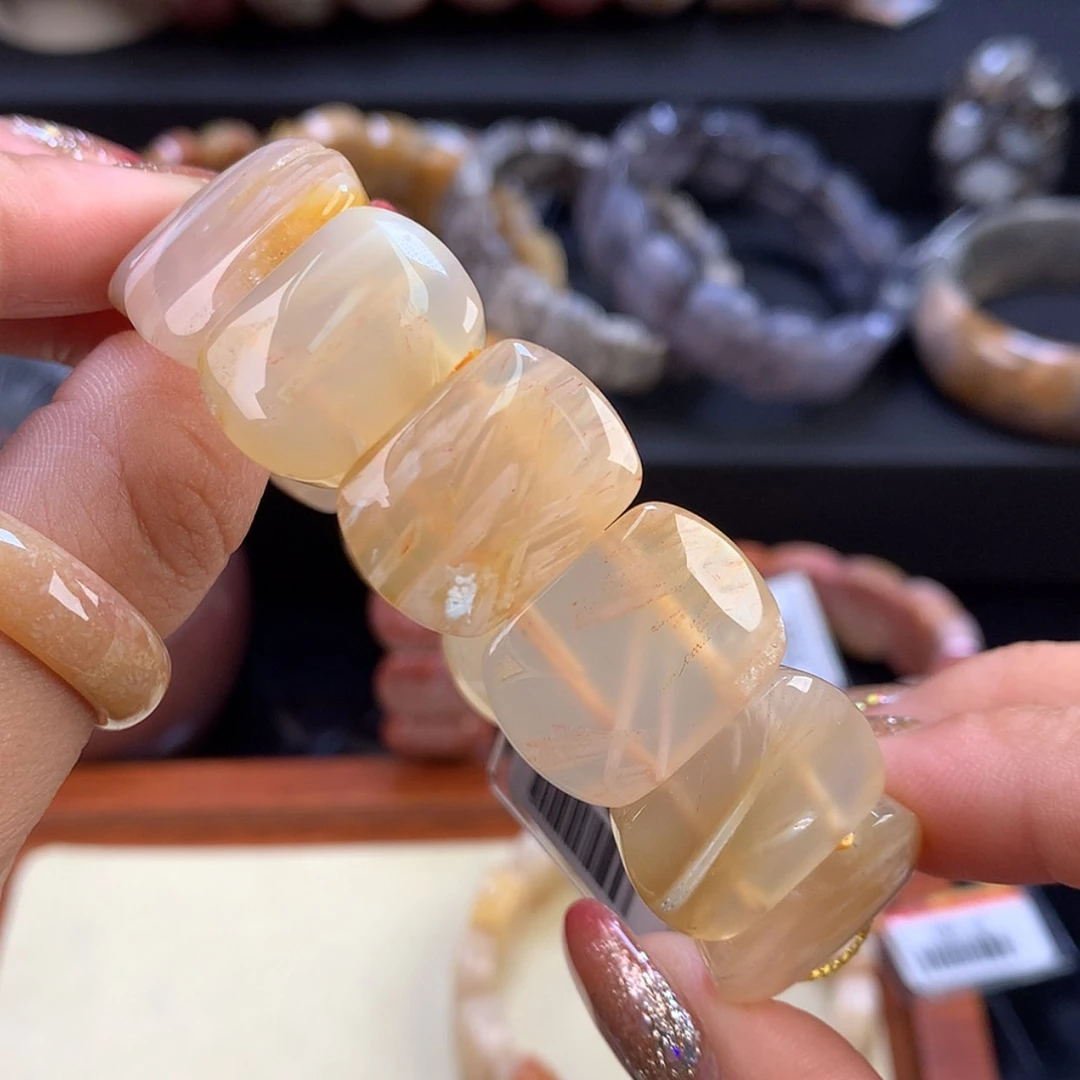 【闪购商品】硅化珊瑚（珊瑚玉）未镶嵌颈饰24号发丝