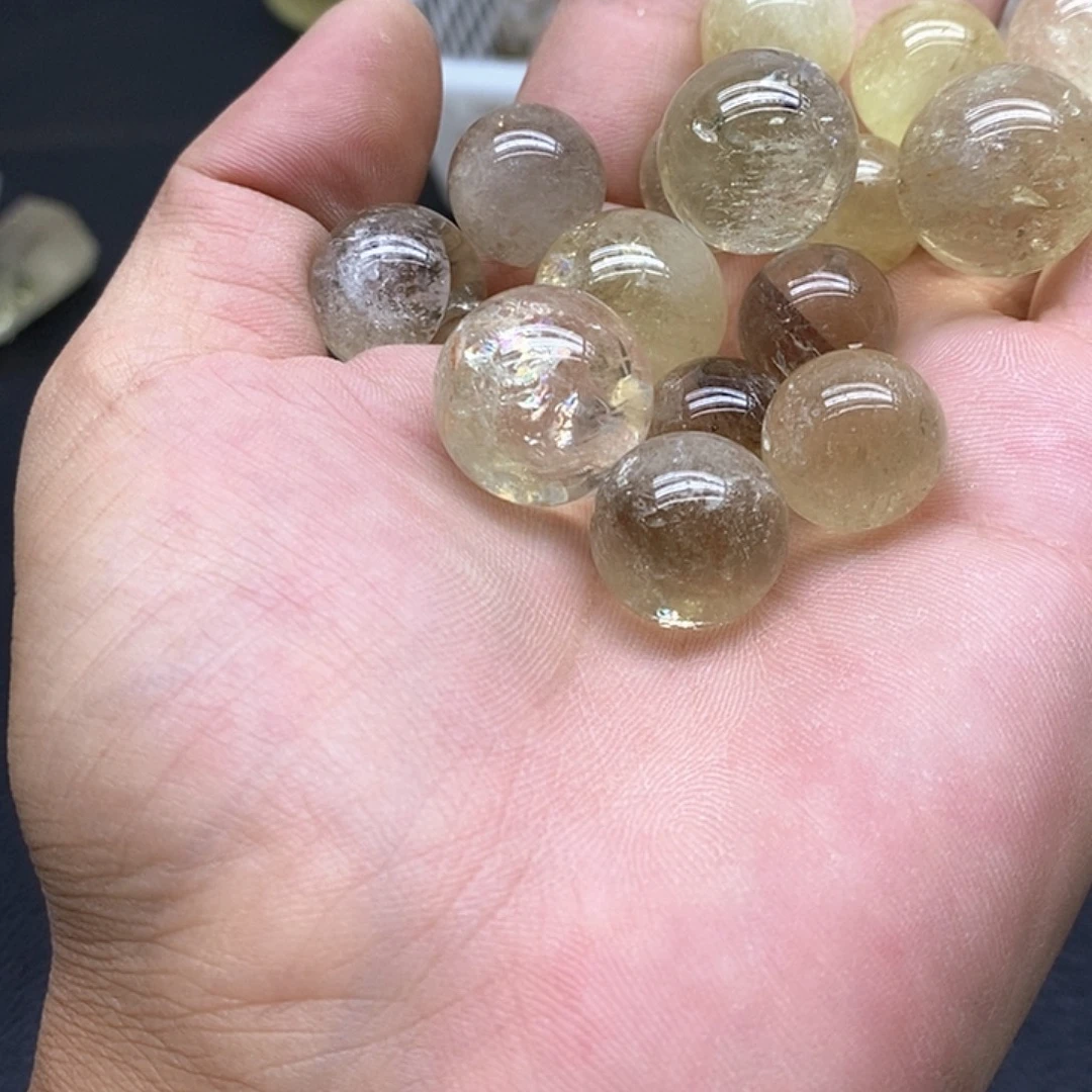 未镶嵌珠宝半成品水晶81水晶石
