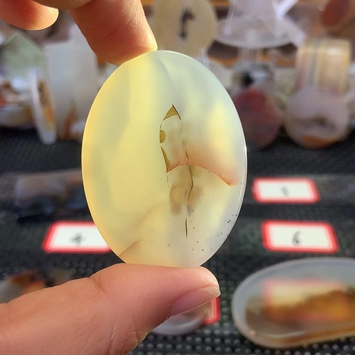 合金颈饰玛瑙/玉髓