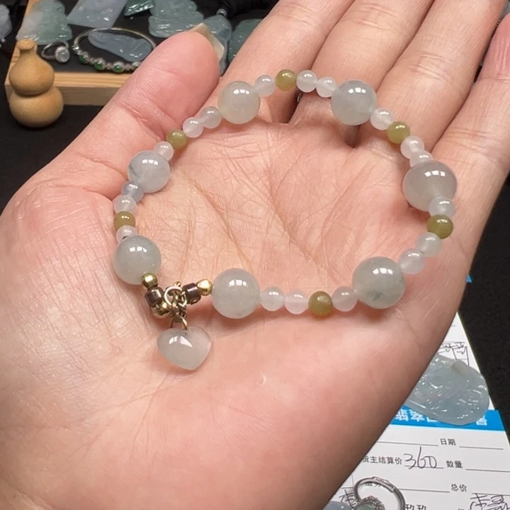 翡翠未镶嵌颈饰天然A货缅甸翡翠