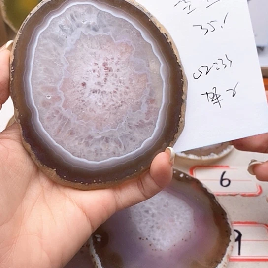 墨***麟玛瑙/玉髓颈饰未镶嵌