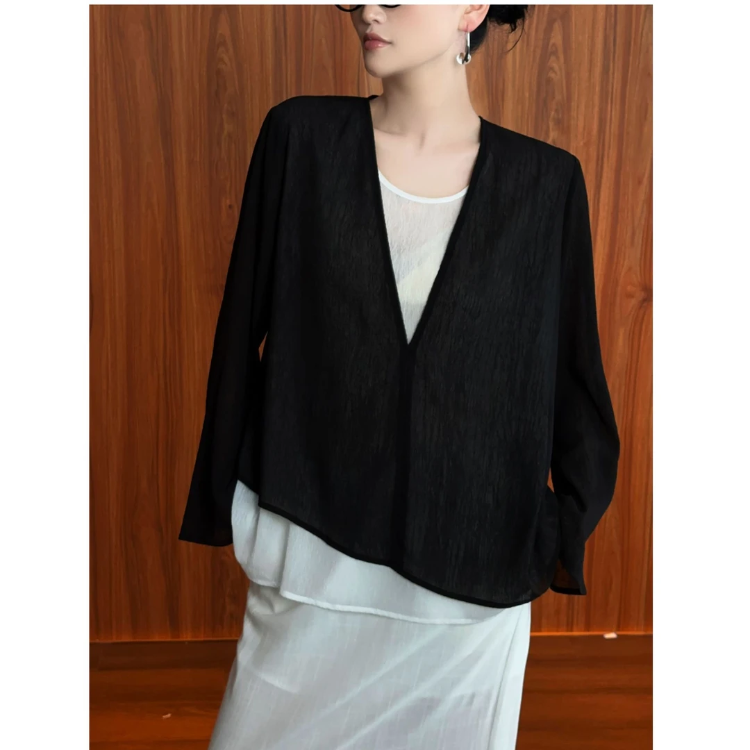 紫紫   轻东方主义   软分解阔袖拼色上衣  ZD05SZHJ013