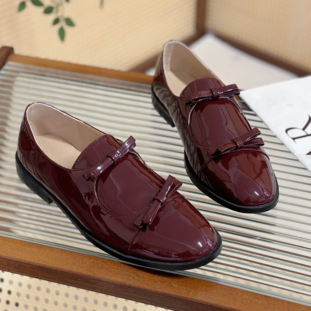 2025新款漆皮单鞋女鞋春季英伦风低跟皮鞋春秋浅口透气乐福鞋防滑