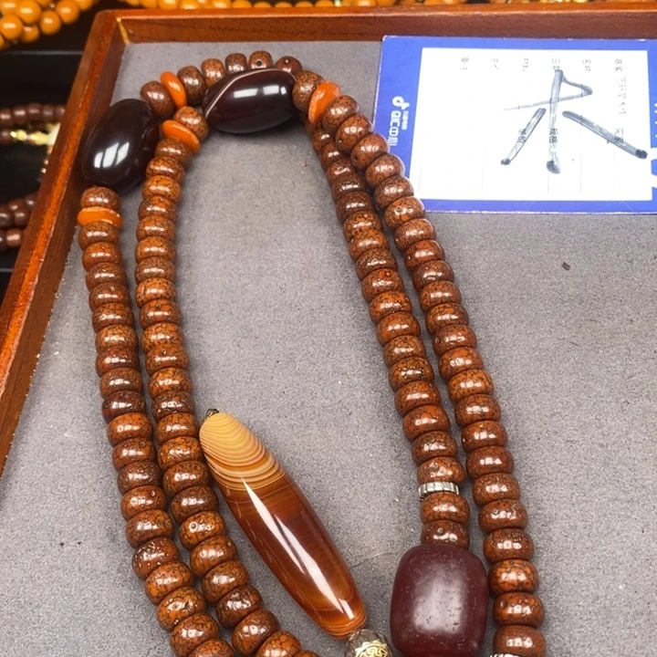 吊坠星月菩提春**冬星月