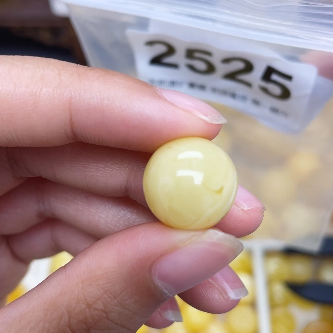 蜜蜡未镶嵌珠宝奇石粉15