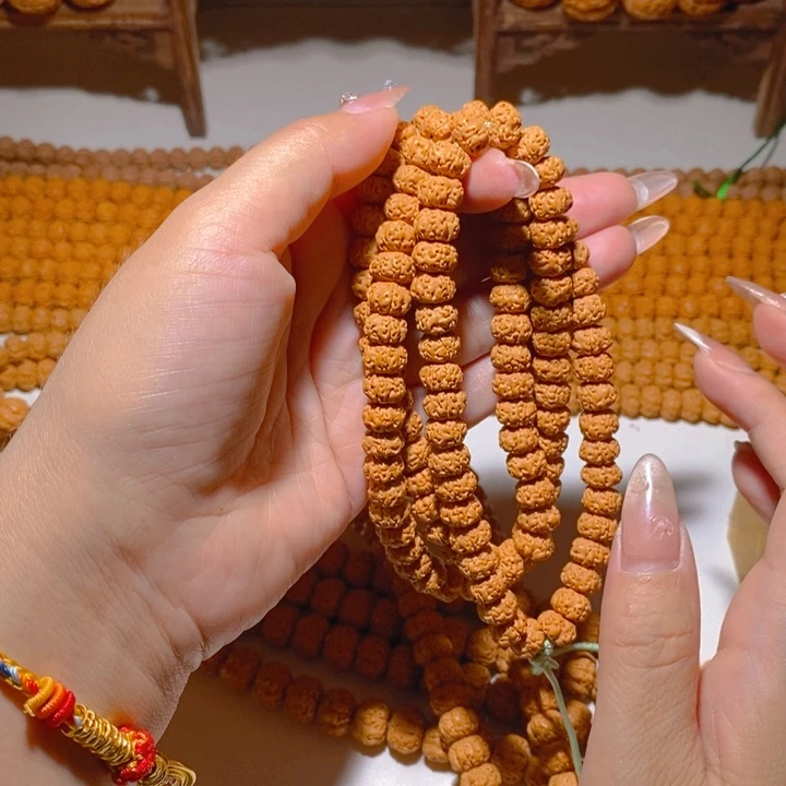 金刚菩提吊坠阿***?金刚