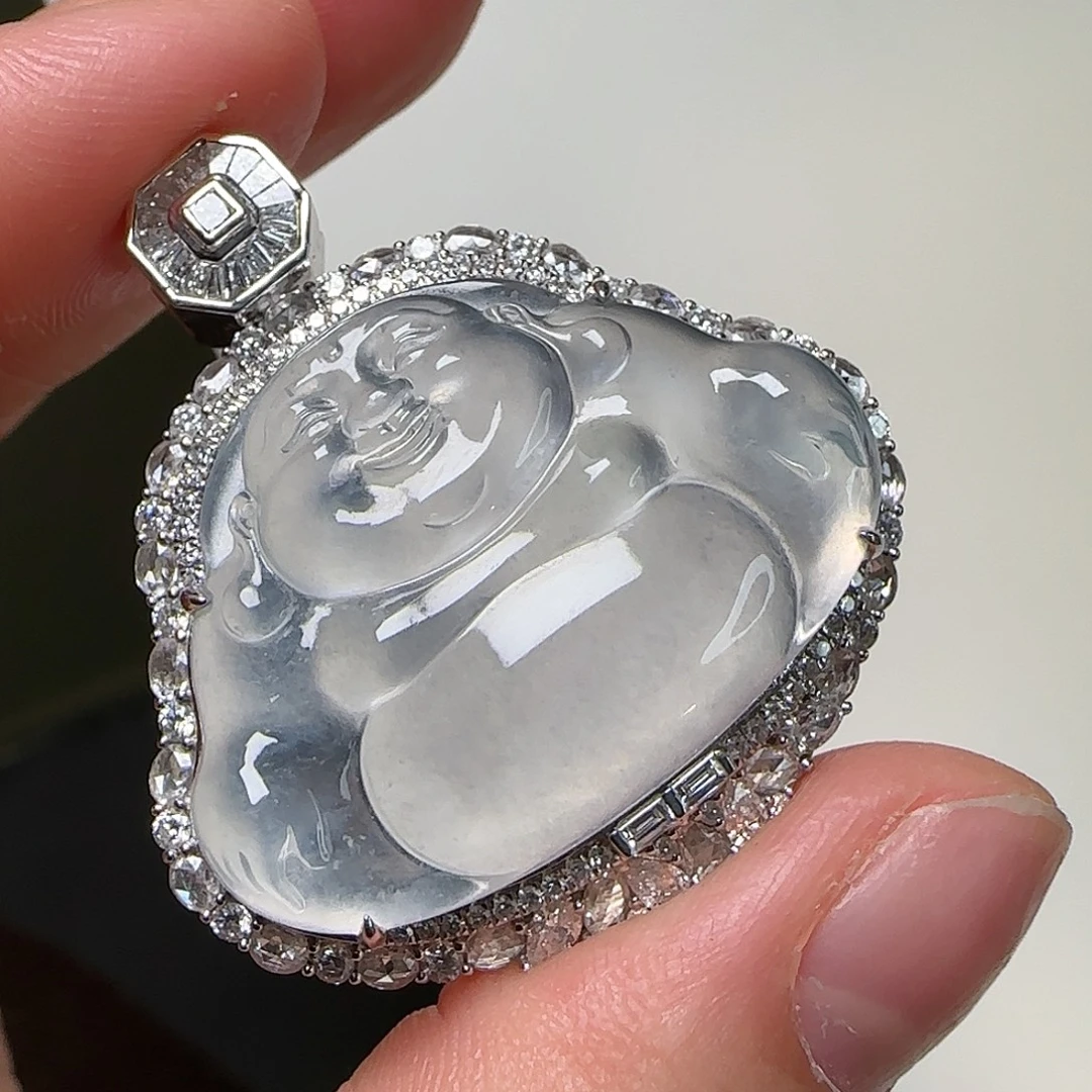 翡翠18K金镶嵌颈饰天然翡翠