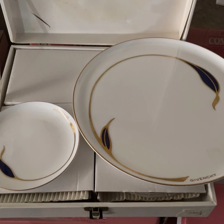 瓷金****?0000000000000000000000