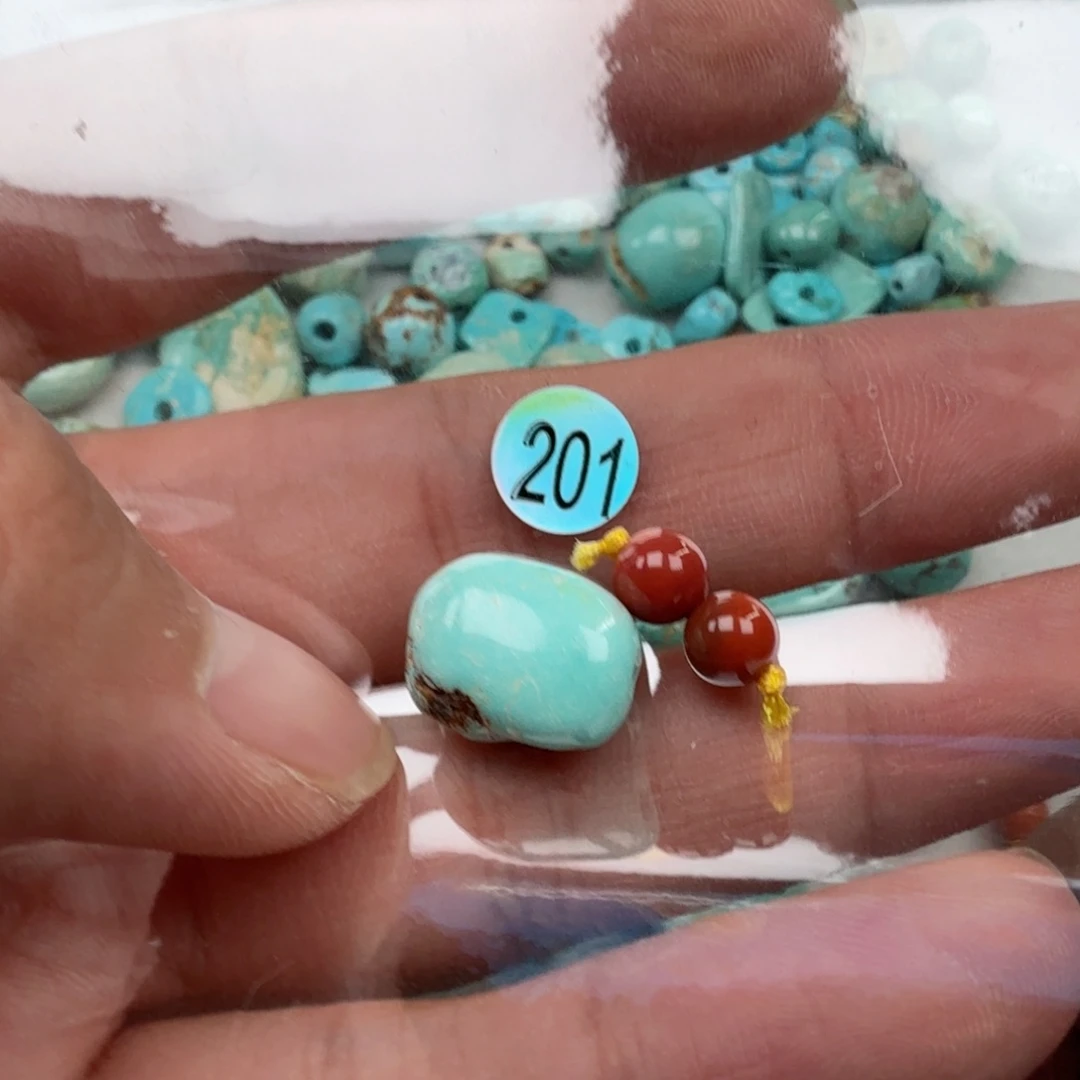未镶嵌南红玛瑙珠宝奇石