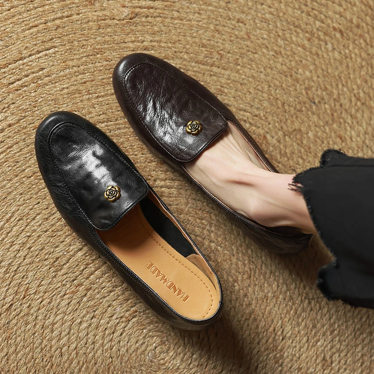 3.5cm~美拉德复古山茶花一脚蹬乐福鞋圆头粗跟单鞋女法式通勤百搭