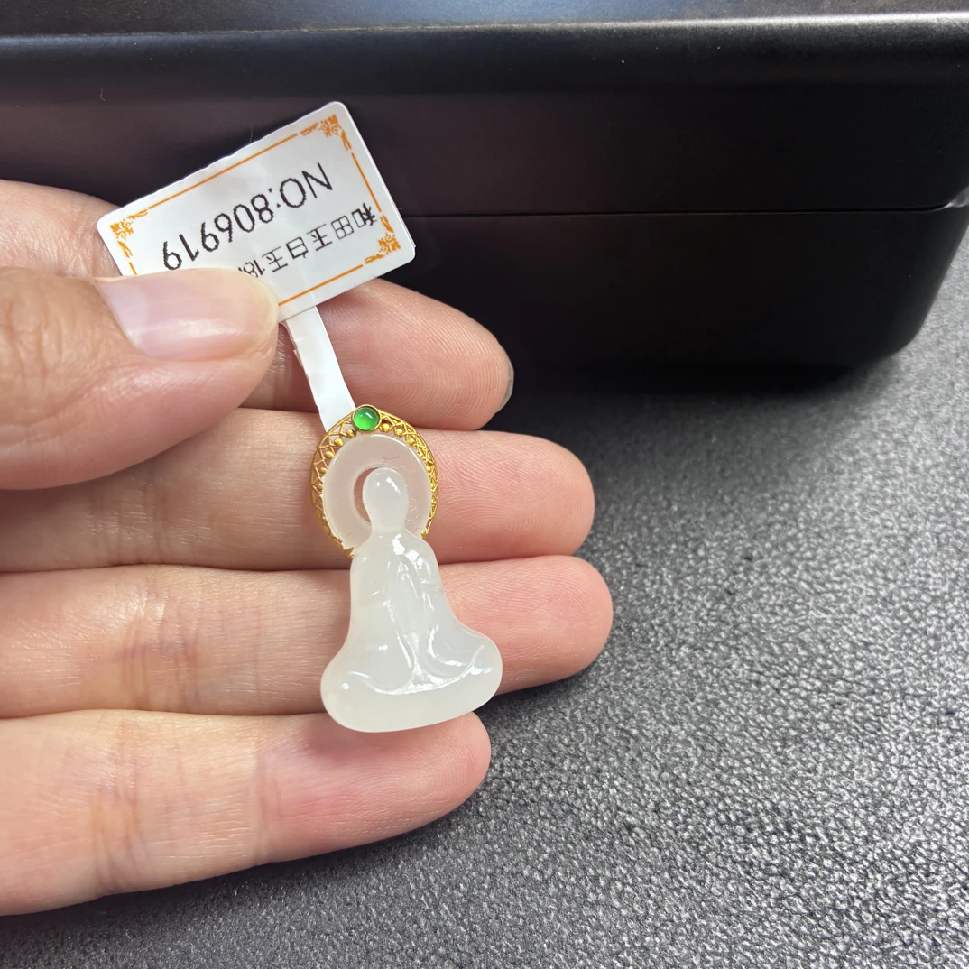 和田玉老坑青海料白玉18k金悟道吊坠