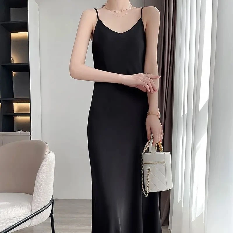 优雅气质缎面流光后妈裙修身显瘦连衣裙夏季时尚法式女神吊带裙