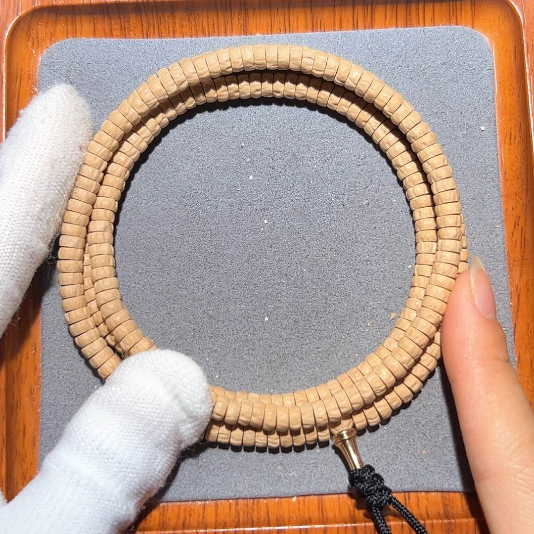 柏香籽/百香籽吊坠沐*粉油皮精工药片5.5+