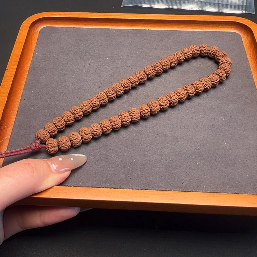 耗***_金刚菩提吊坠老树