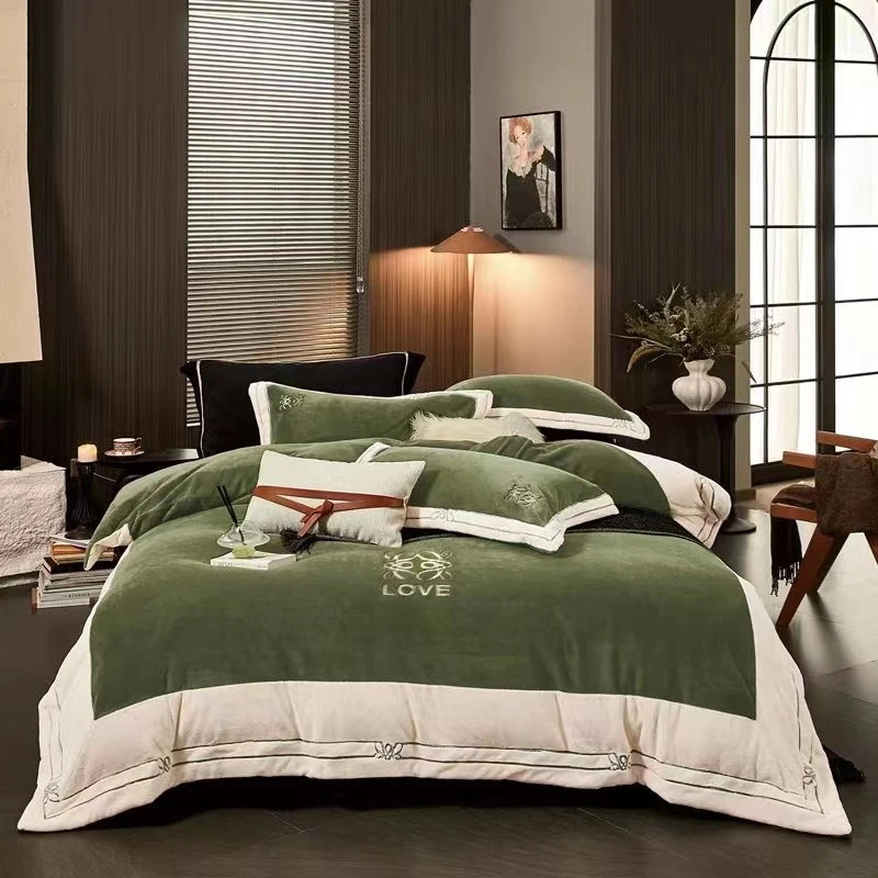 【爱之翼】拼接高货牛奶绒绣花四件套保暖冬季不滑床不跑被抗静电