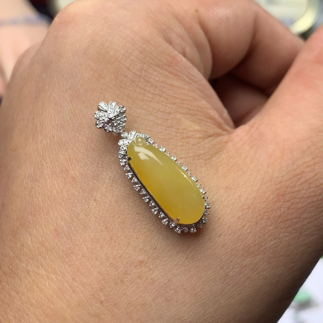 翡翠18K金镶嵌吊坠(不含链)