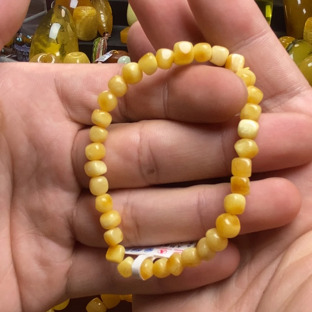 琥珀未镶嵌裸石蜜蜡