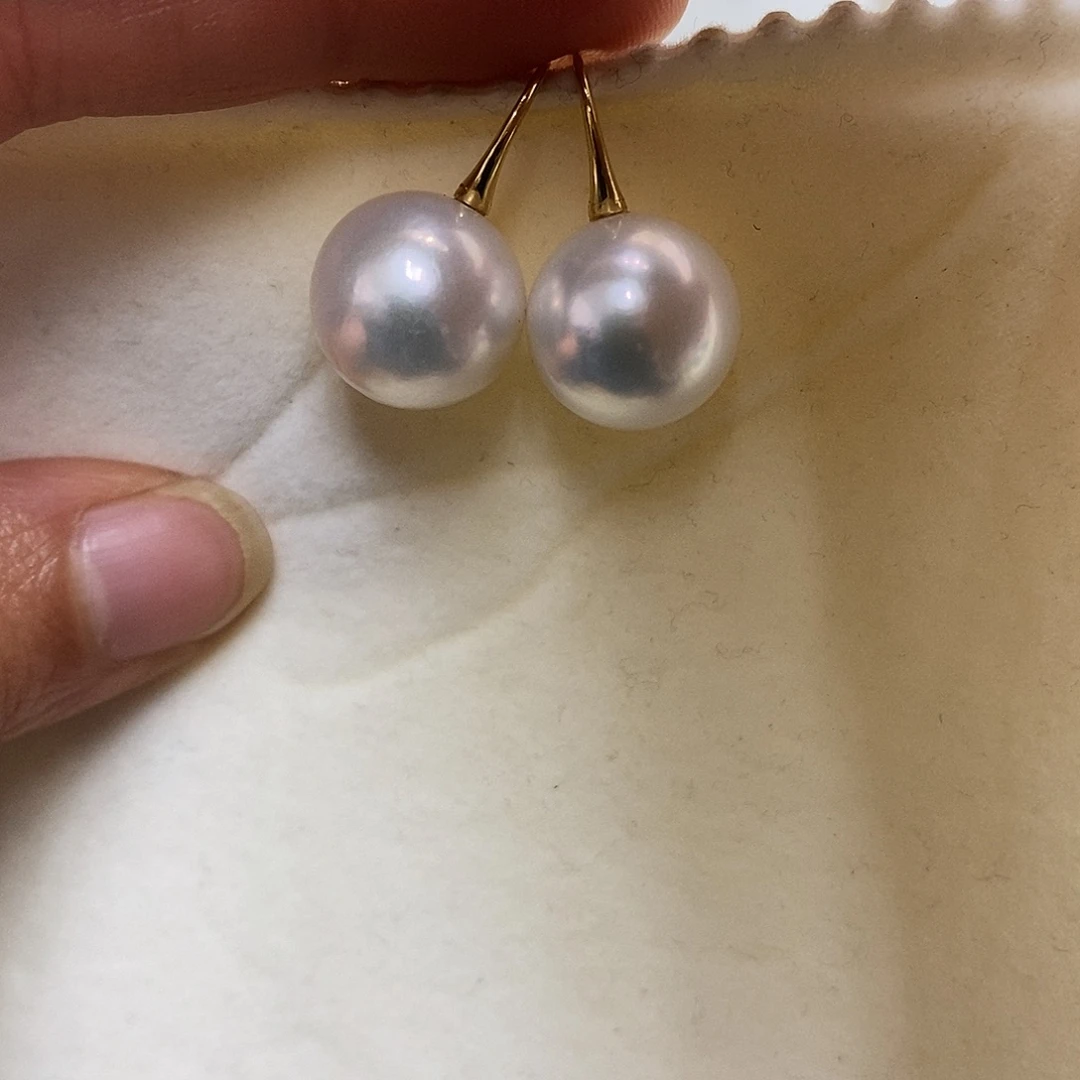 18K金镶嵌淡水珍珠耳饰