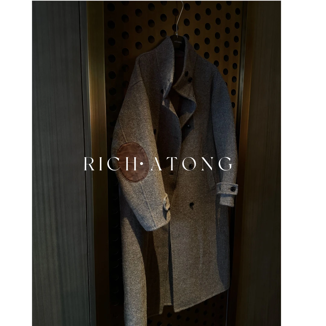 RICH ATONG.-【复古文学】-2025双排扣贴布羊驼手工缝制大衣1012-01