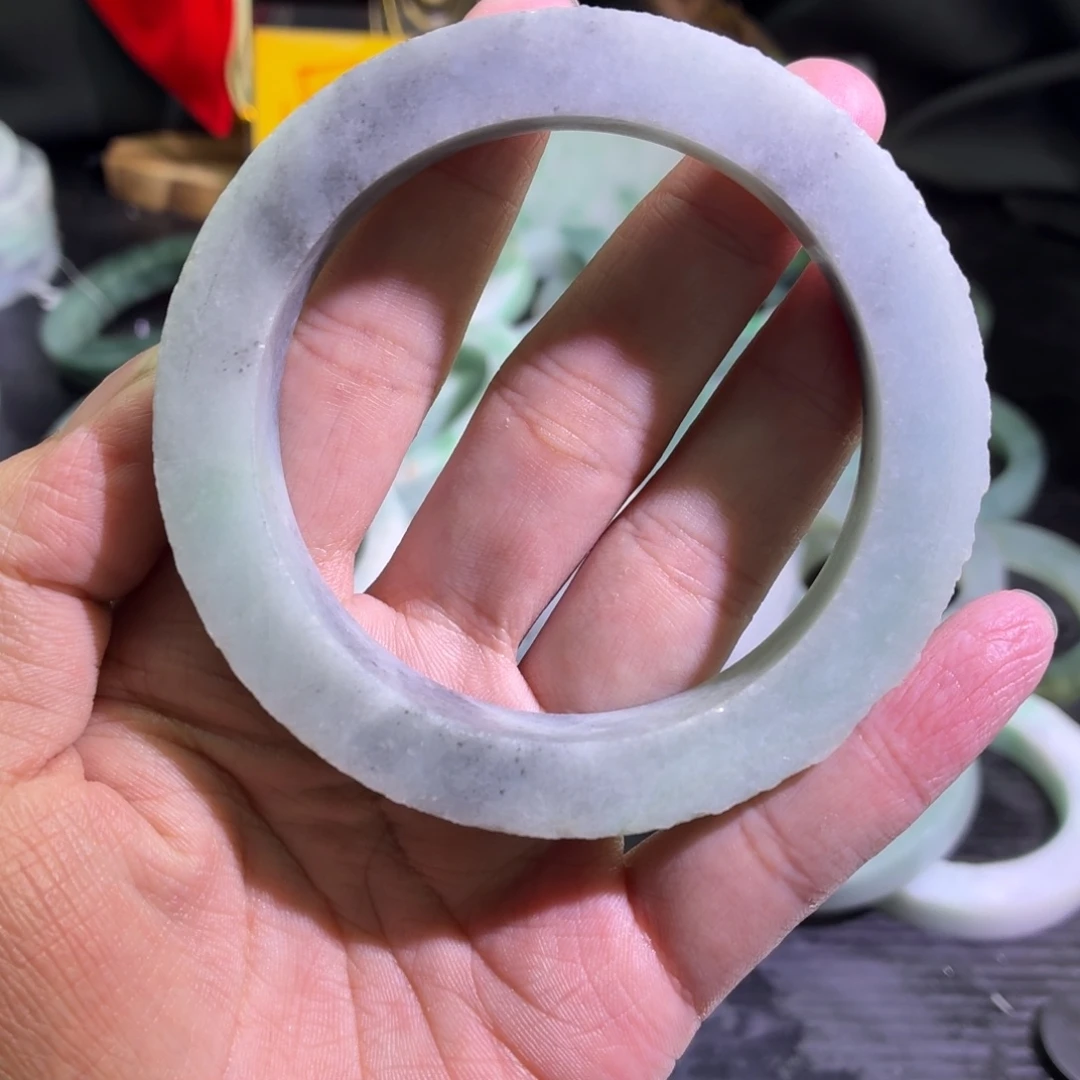 定制翡翠未镶嵌天然翡翠A货毛胚手镯定制